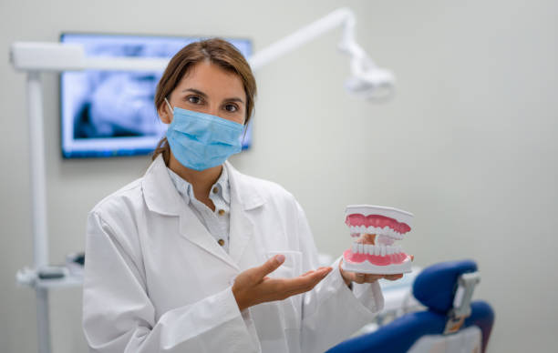 Best Emergency Tooth Extraction  in Winfield, TN